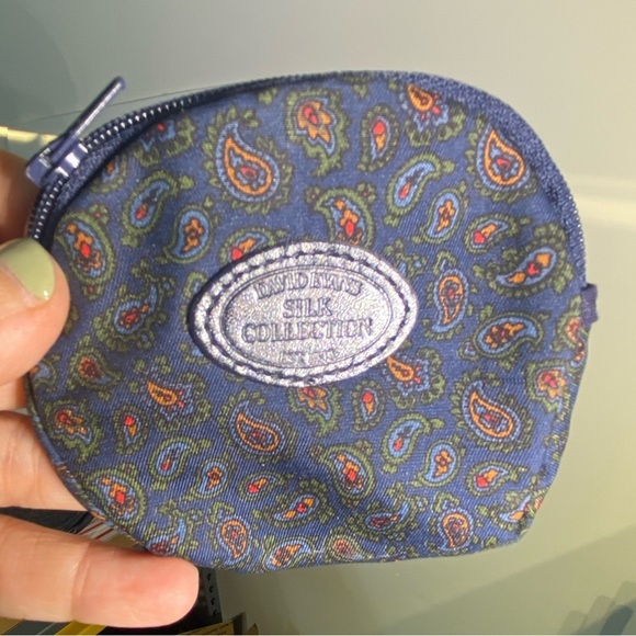 David Evans Silk Circle Crossbody Purse with Mini Bag, Navy Blue with Flowers - Picture 7 of 9